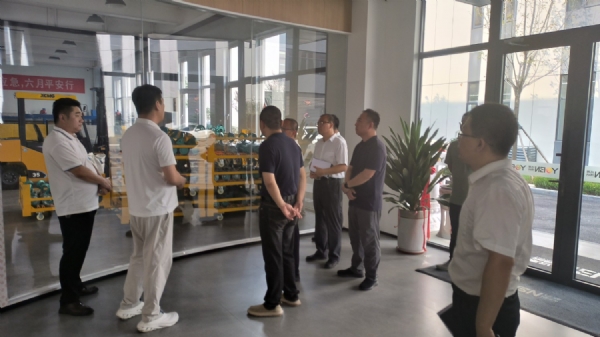 濟寧創(chuàng)新谷發(fā)展集團有限公司董事長率領(lǐng)團隊一行到我司視察調(diào)研